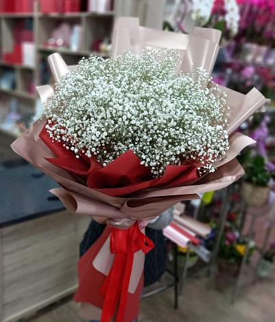 Букет цветов из: Гипсофила в Вулканном
