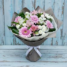 Букет цветов из:  Герберы, Альстромерии и Хризантемы #REPLACE_PRED# Вулканном