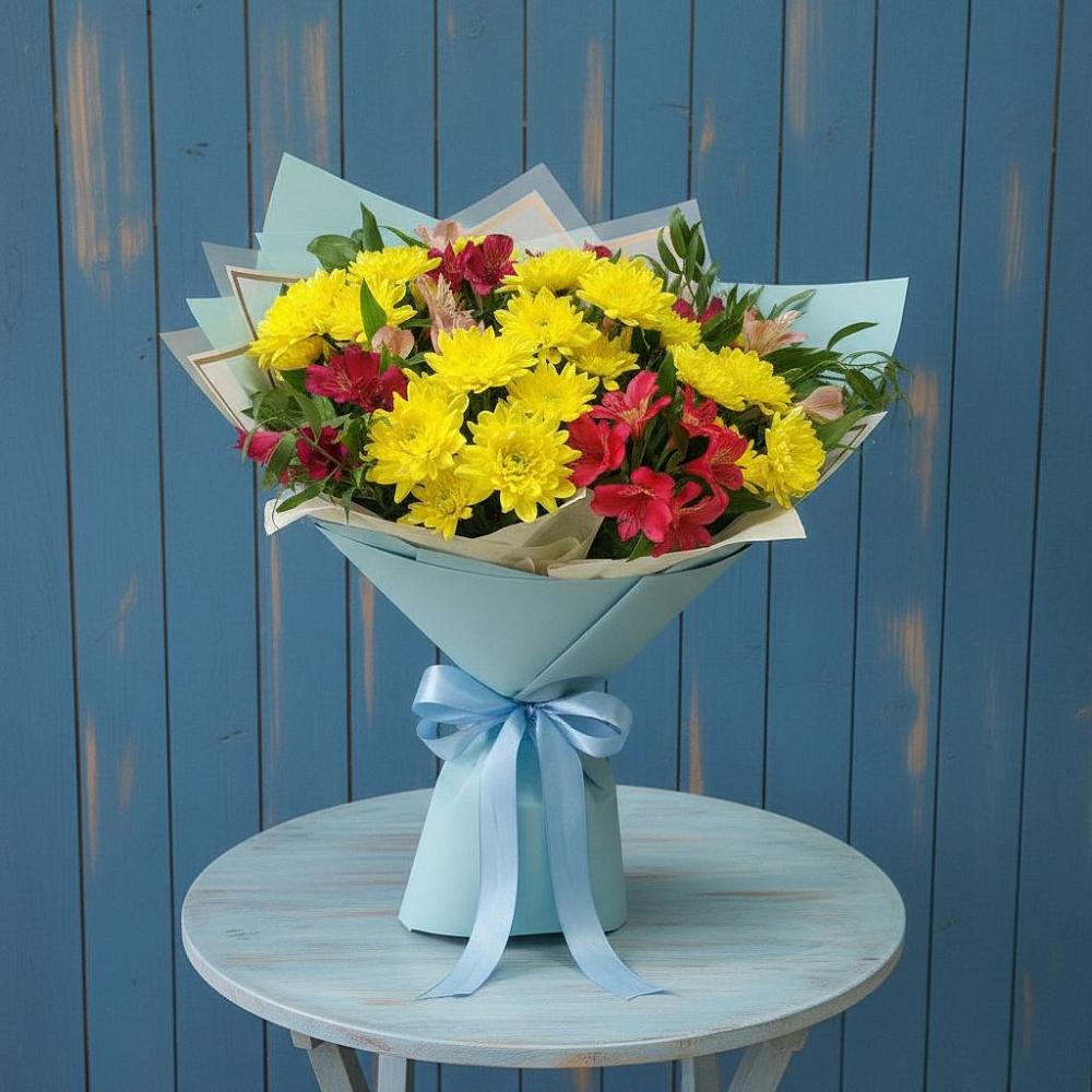 Букет цветов из: Альстромерии и Хризантемы в Вулканном