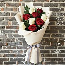 Букет цветов из:  Розы в Вулканном