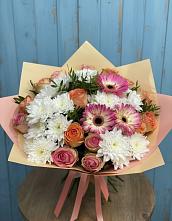 Букет цветов из:  Розы, Герберы и Хризантемы #REPLACE_PRED# Вулканном