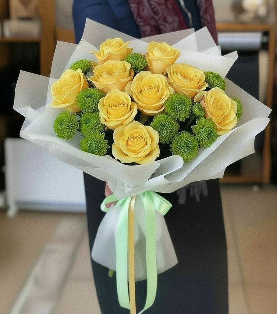 Букет цветов из: Хризантемы и Розы в Вулканном