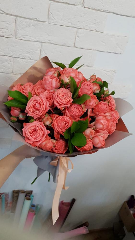 Букет цветов из: Розы в Вулканном