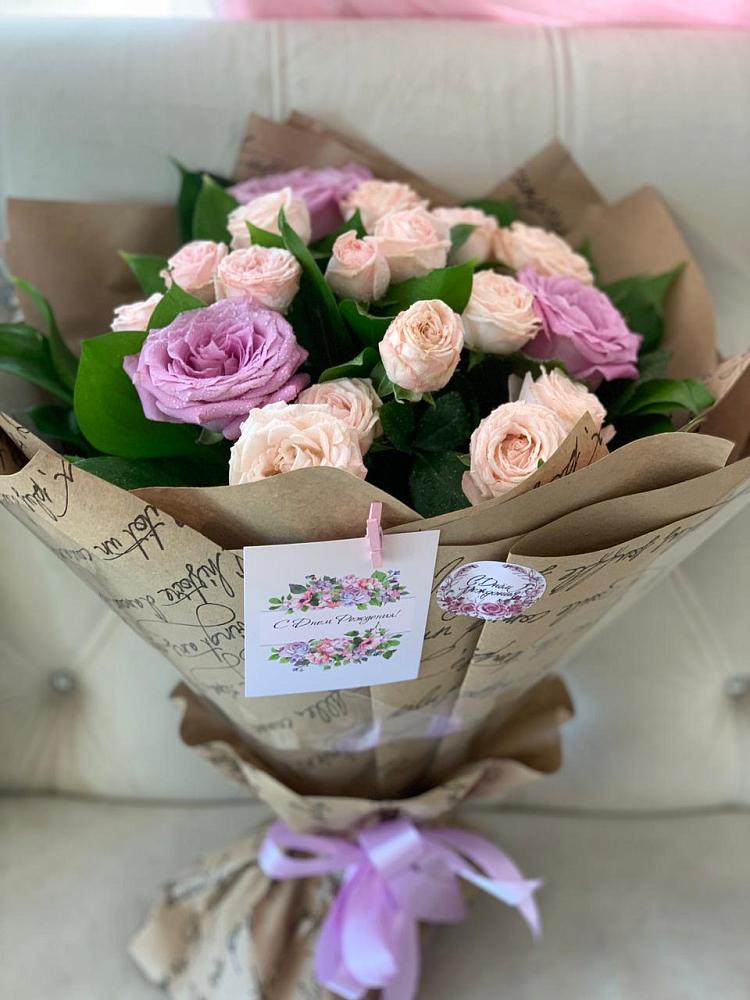 Букет цветов из: Розы в Вулканном