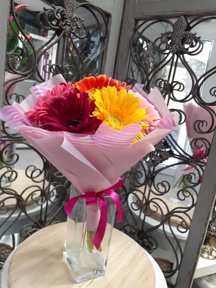 Букет цветов из: Герберы в Вулканном