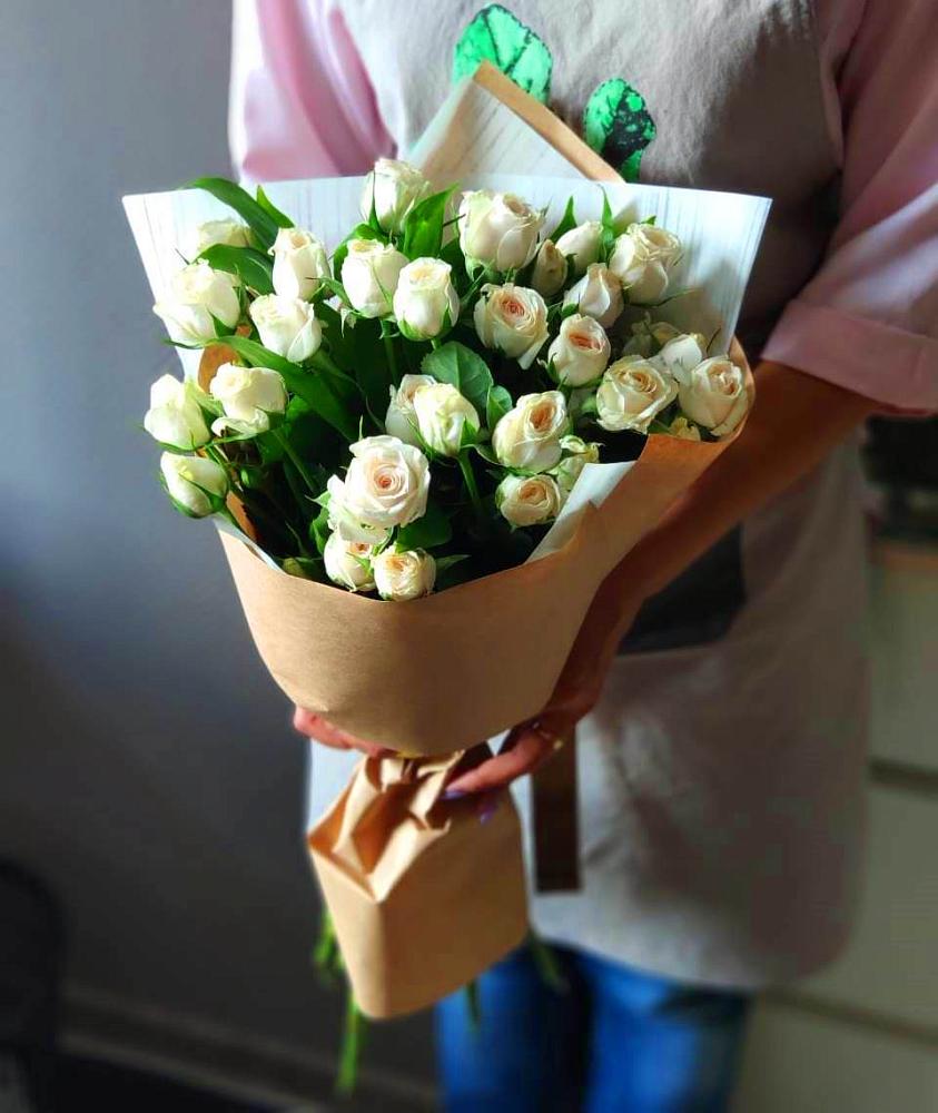 Букет цветов из: Розы в Вулканном