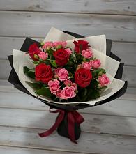 Букет цветов из:  Розы #REPLACE_PRED# Вулканном