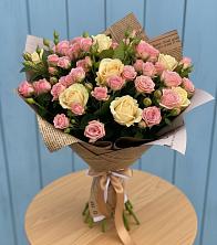 Букет цветов из:  Розы в Вулканном