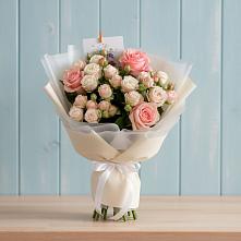 Букет цветов из:  Розы в Вулканном