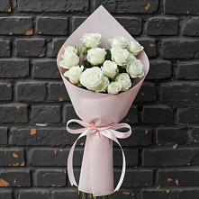 Букет цветов из:  Розы в Вулканном