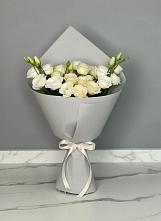 Букет цветов из:  Розы и Лизиантусы #REPLACE_PRED# Вулканном