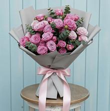 Букет цветов из:  Розы #REPLACE_PRED# Вулканном